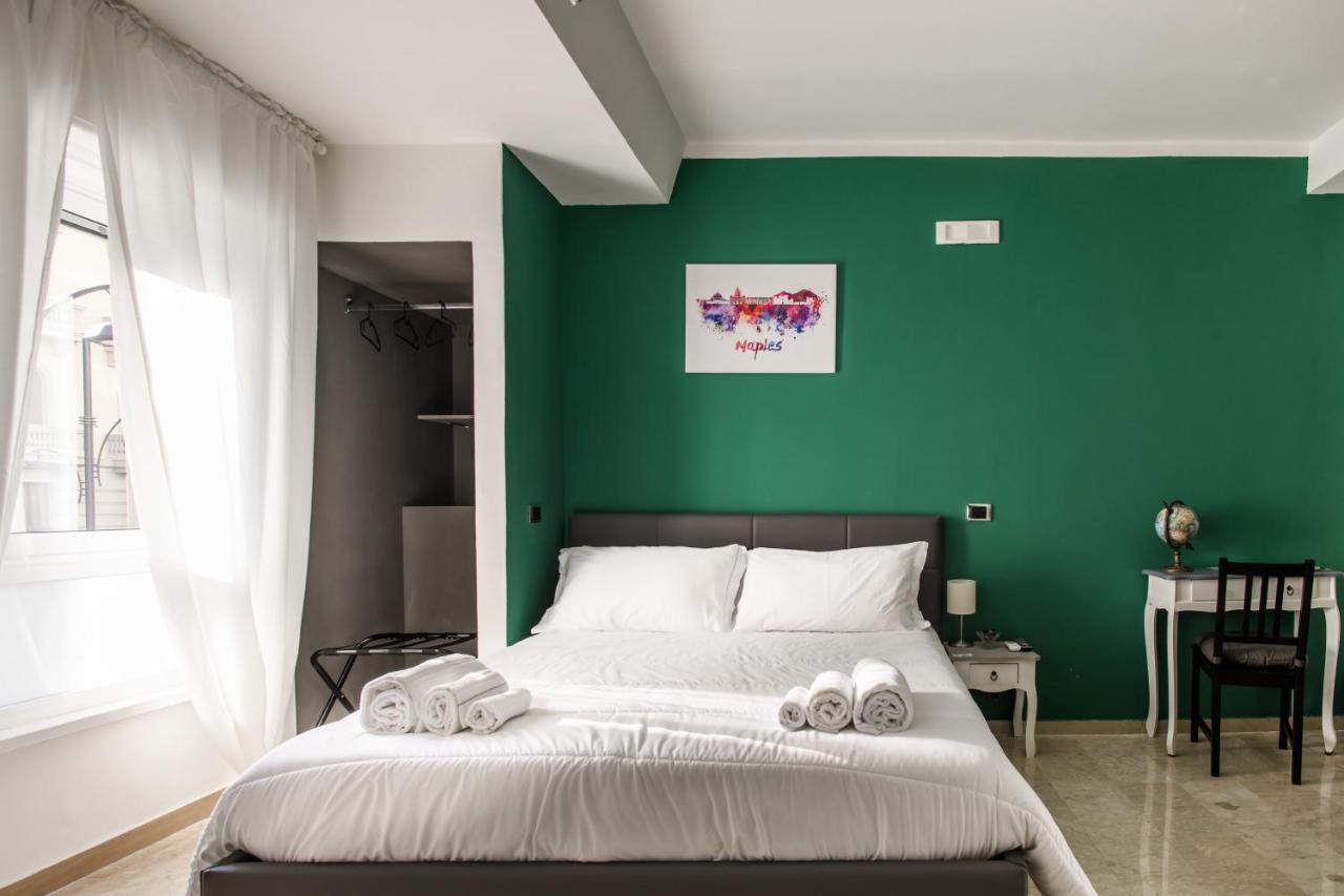 Borgo Santa Lucia B&B Naples Exterior photo