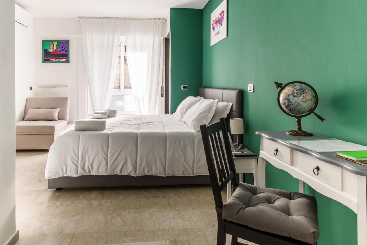 Borgo Santa Lucia B&B Naples Exterior photo